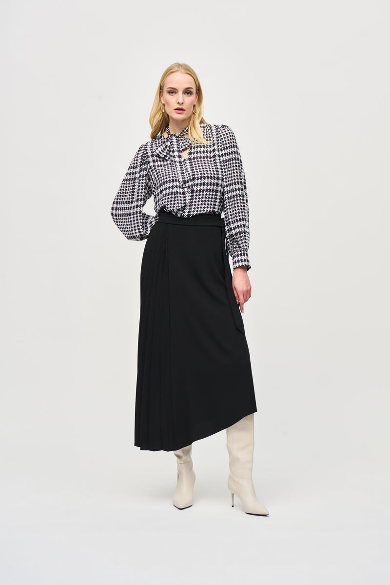 Asymmetric Skirt