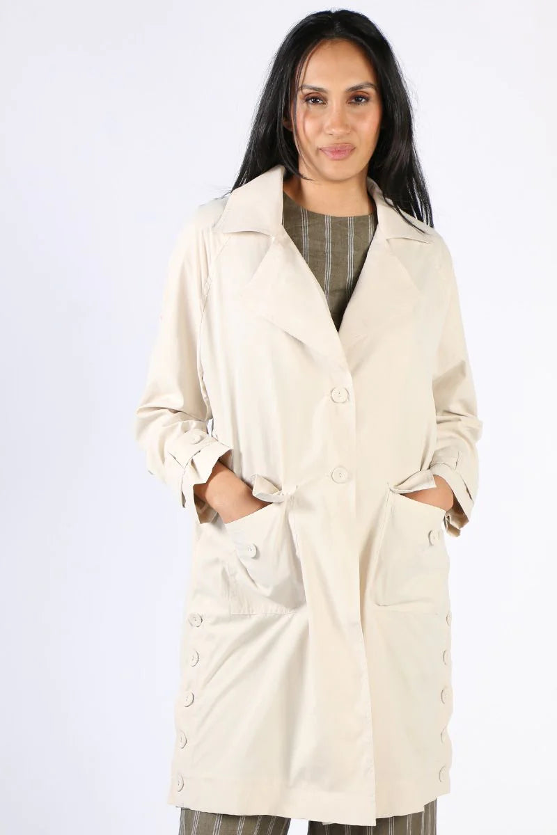 Summer trench